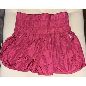 FP Movement by Free People Bubble Athletic Shorts in Fuchsia
